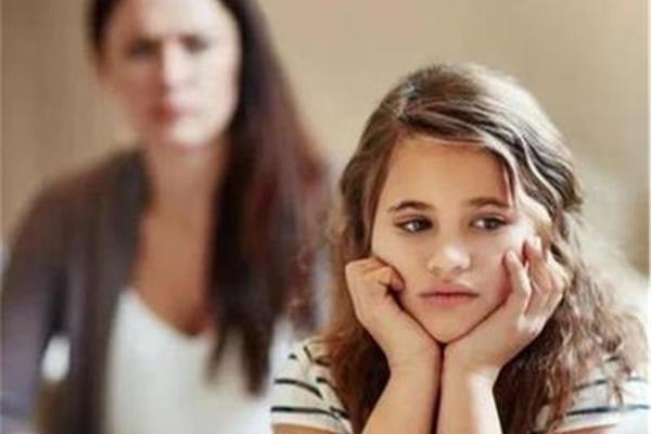 儿童轻度焦虑和抑郁的症状,以及婴儿抑郁的7种表现必须引起重视