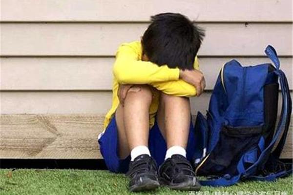 孩子抑郁焦虑辍学怎么办?如何鼓励厌学的抑郁孩子?