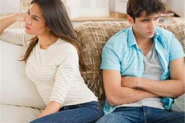 离婚的前兆是什么,夫妻离婚的前兆?